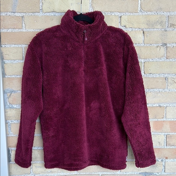 Eddie Bauer Sweaters - Eddie Bauer Cozy Burgundy Teddy Pullover
